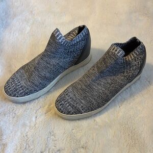 Steve Madden Slip-On Sock Wedged sneaker!